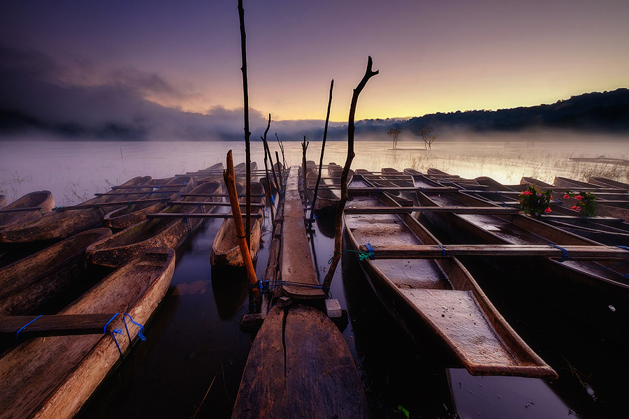 Lake Tamblingan in the Bali mountains at dawn.  Fuji X-T1 & XF55-200mm .jpg