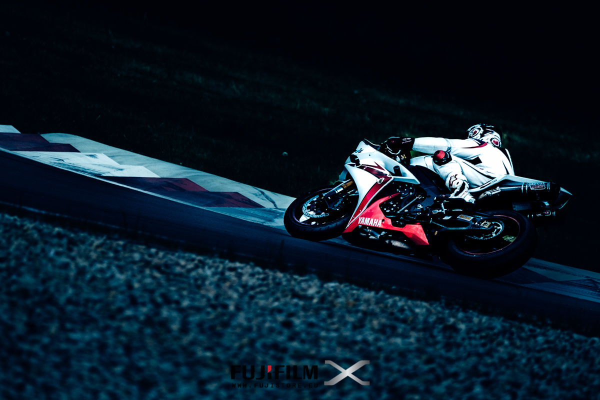 Motorsports Photography with Fuji X-T1