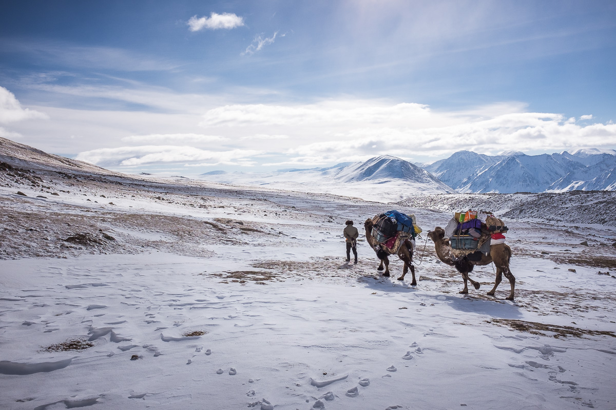 Mongolia. On the nomadic trails. With Fuji X-T1 and X100s