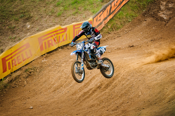 I believe I can fly – Fuji X-T2 and Motocross
