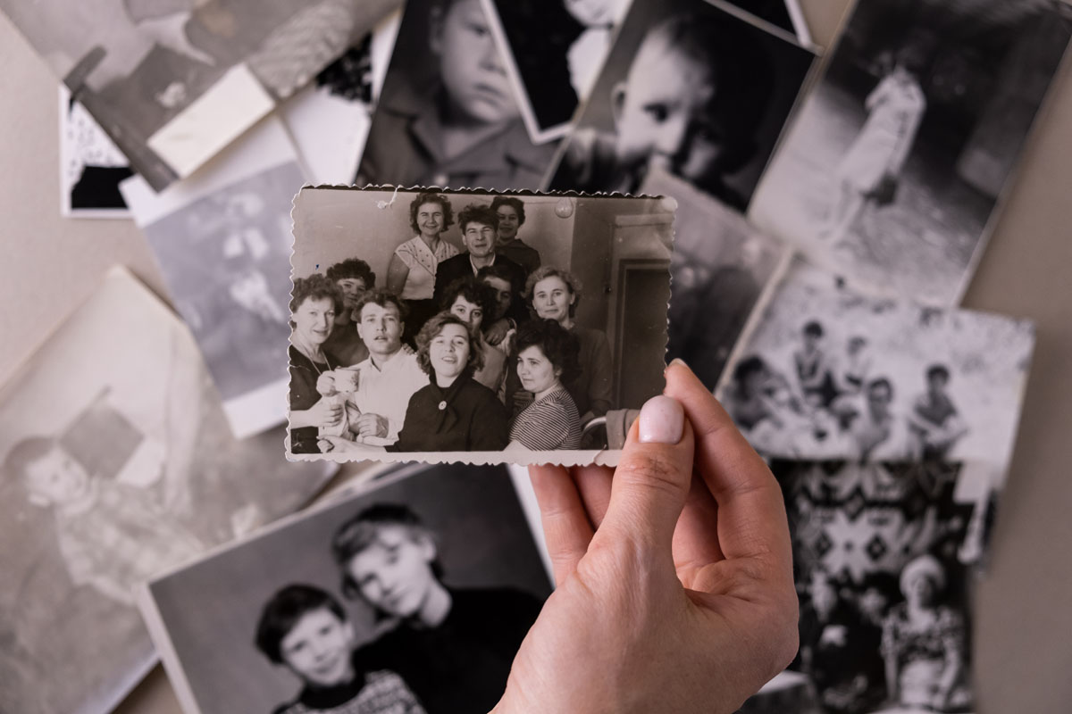 Preserving family photography heritage: Digital restoration techniques